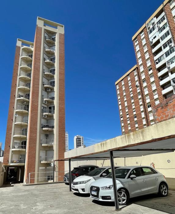 Departamento Zona Norte - Cochera en el Edificio Incluida
