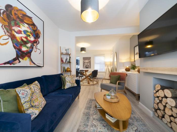 58 LW Ave Stunning 2BR Terrace Top Location Lots Nearby - Pass the Keys