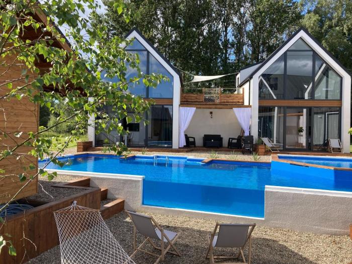 Holiday house with swimming pool for 7 people in Swinoujscie