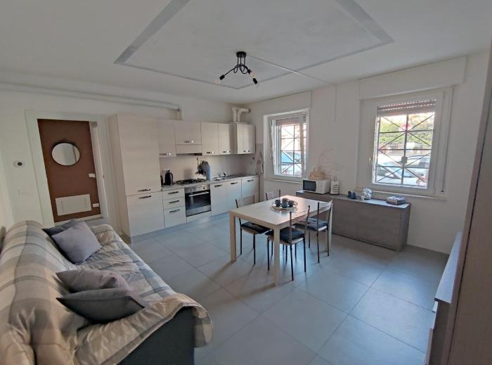 Grey House Pavia con Box Privato