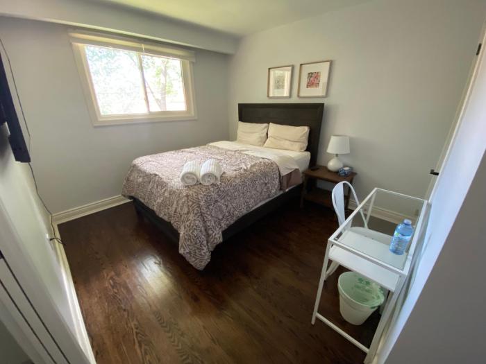 Yonge and Finch Subway !P Cozy & Quiet Private Bdr with Private Bathroom