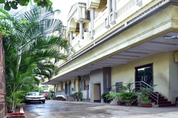 Hotel Saideep Villas, Shirdi