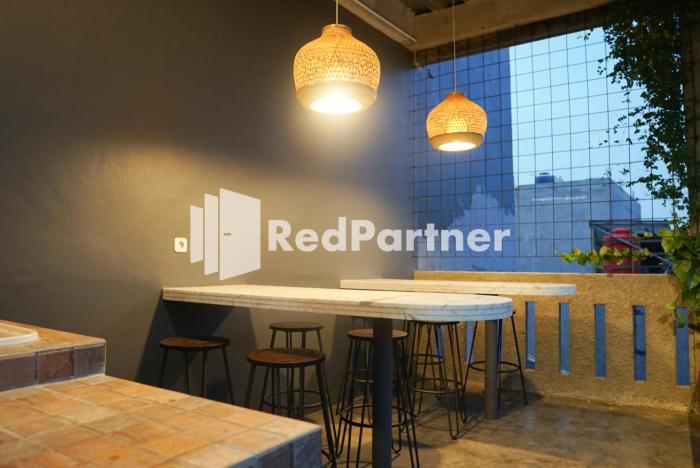 Tomang Gelong Guest House Syariah Mitra RedDoorz