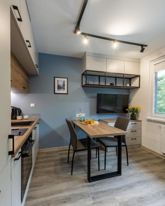 Batorego 16 Blue Prywatne mieszkanie 300m od Metro Pole Mokotowskie i SGH Samodzielne Zameldowanie! Self Check-in System!