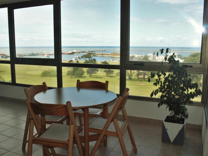 Departamento PREMIUM Zona Golf, piso exclusivo con vista al mar para grupo familiar