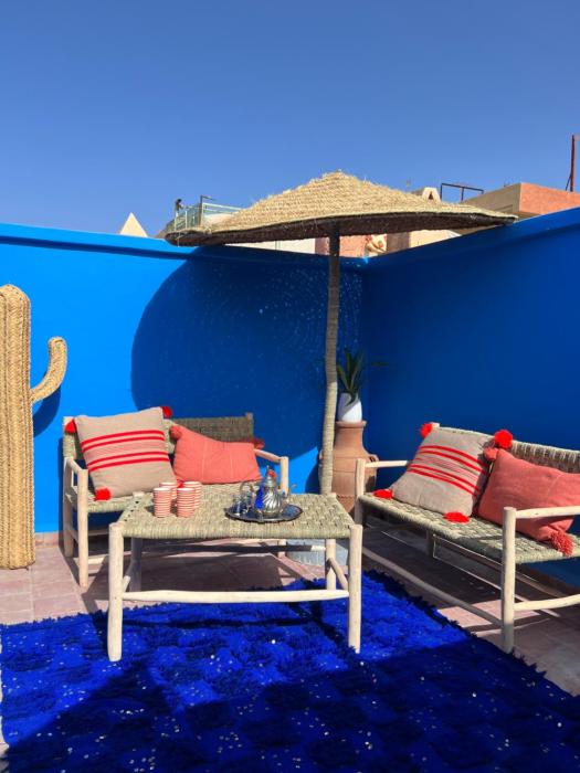 Riad Sofia signature