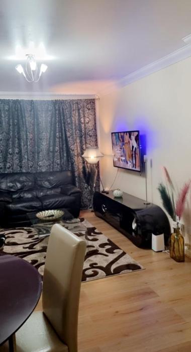 2 Bedroom Apartment - Greater London