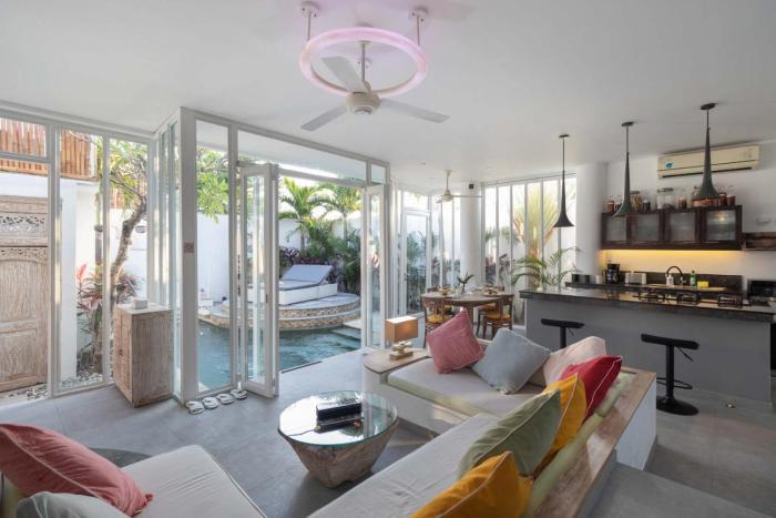 PROMO Modern Seminyak Pvt Villa with Pool and Parking