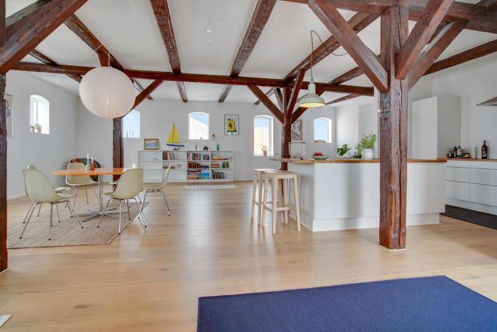 Experience Newly Renovated Holiday Apartments