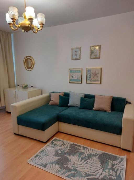 Garsoniera centrala renovata