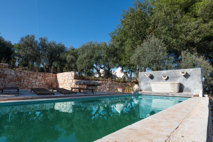 Trullo with Pool