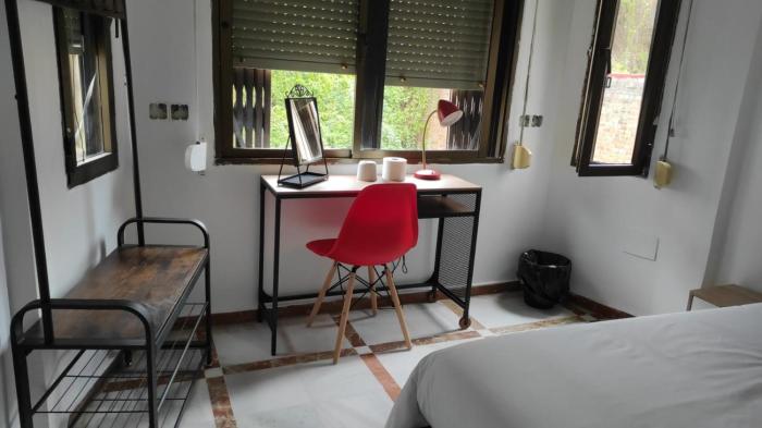 Convenient Rooms - Ferry, Train & Bus Station -