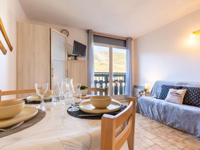 Studio cosy aux pieds des pistes avec parking - FR-1-296-450