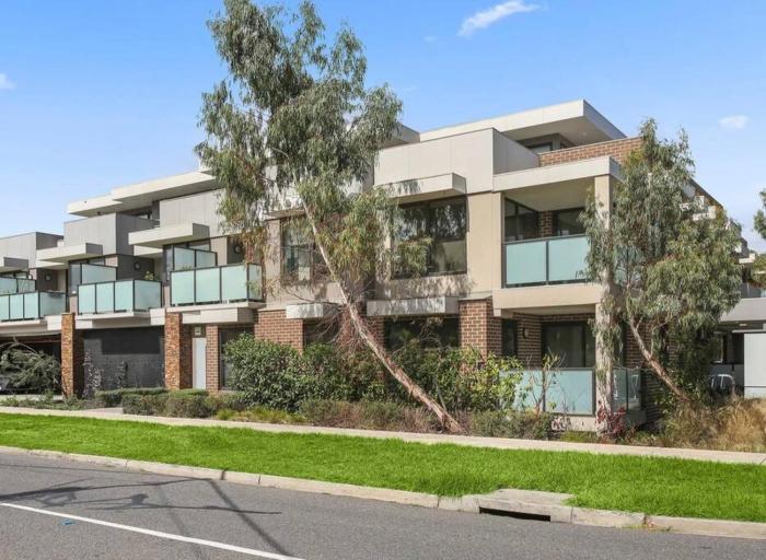 Boutique Heidelberg Heights 2BR apartment - G01