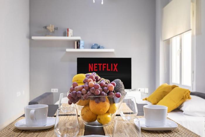 -MalagaSunApts- City Centre SharedTerrace