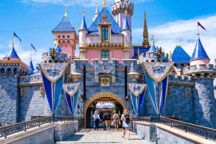 Lovely 2BR2BA!5MIN to Disney! Angelstadium! HondaCenter.