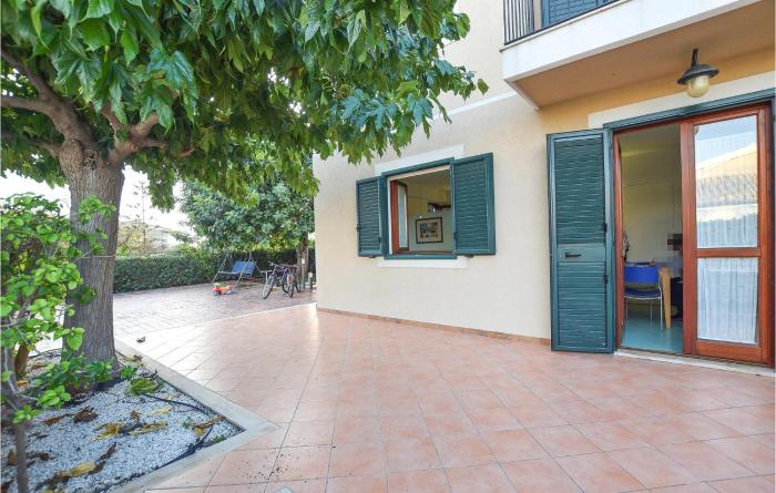 Nice Home In Marina Di Modica With Wifi