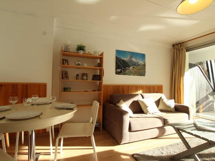 Appartement cosy pour 6 à Chantemerle, Serre-Chevalier. Balcon, parking, casier à ski, 2 étoiles. - FR-1-330E-33