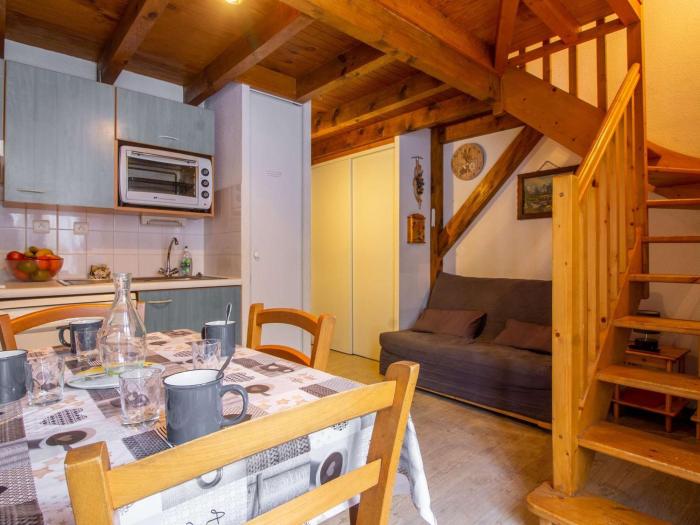 Appartement cosy 4 pers avec parking, terrasse, local à skis - FR-1-403-21