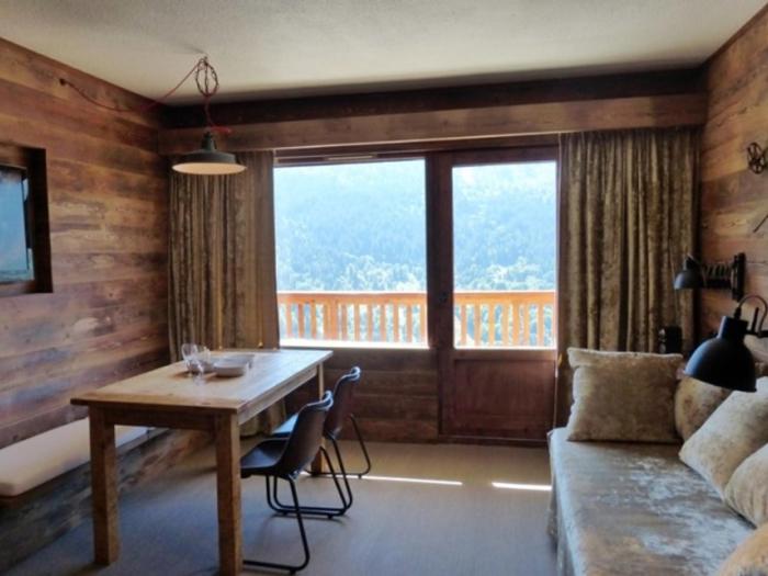 Studio pour 4 à Méribel, proche des pistes, parking inclus - FR-1-411-118