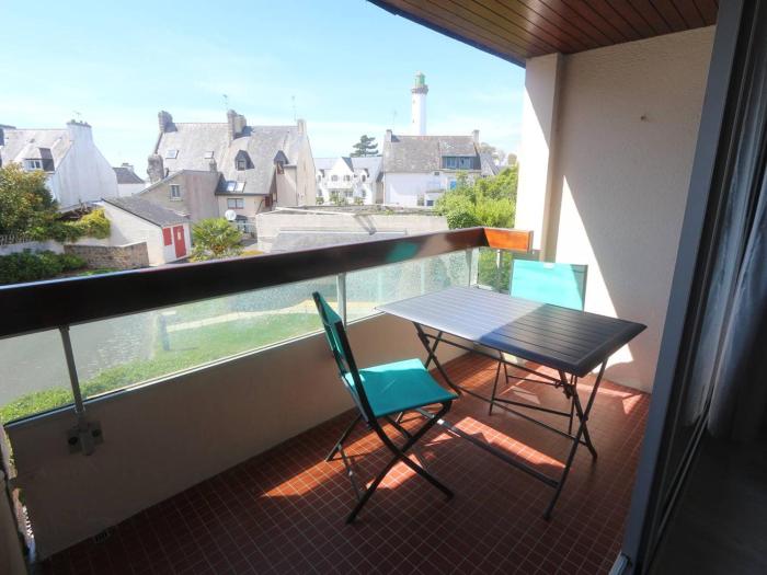 Appartement T2 à Bénodet, refait à neuf, balcon, plage à pied, parking, classé 2 étoiles - FR-1-481-64