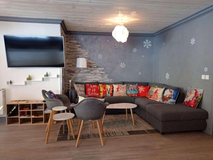 Bel appartement 68 pers avec balcon, au cœur de Val Thorens - FR-1-545-21
