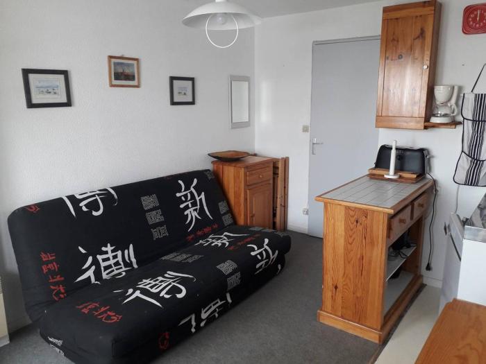 Appart au pied des pistes pour 4 personnes avec terrasse et parking - FR-1-602-89
