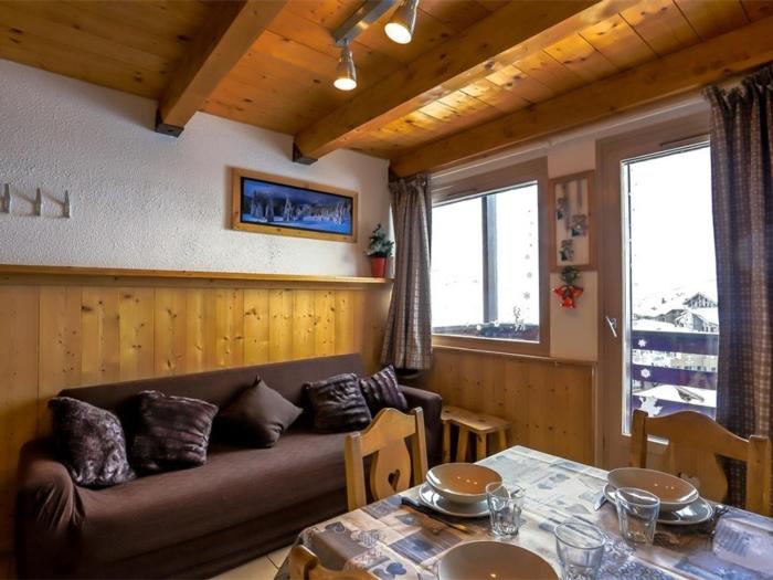 Bel appartement rénové, duplex 6p, balcon, skis aux pieds, Val Thorens - FR-1-637-14