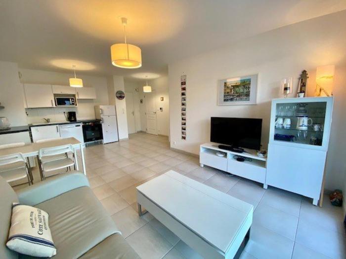 Quiberon : Appt T3, 63m², Parking, Animaux admis, WIFI - FR-1-478-206