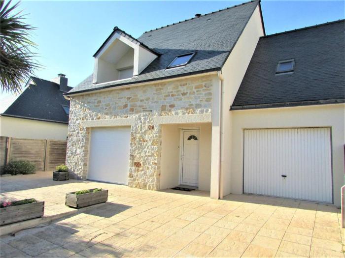 Maison typique à Quiberon - 3 chambres, jardin clos, terrasses, proche plage et centre, avec garage - FR-1-478-38