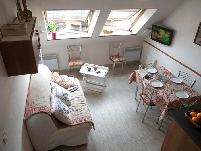 Duplex T3 à Luchon - 6 pers, télécabine, parking, wifi - FR-1-313-164