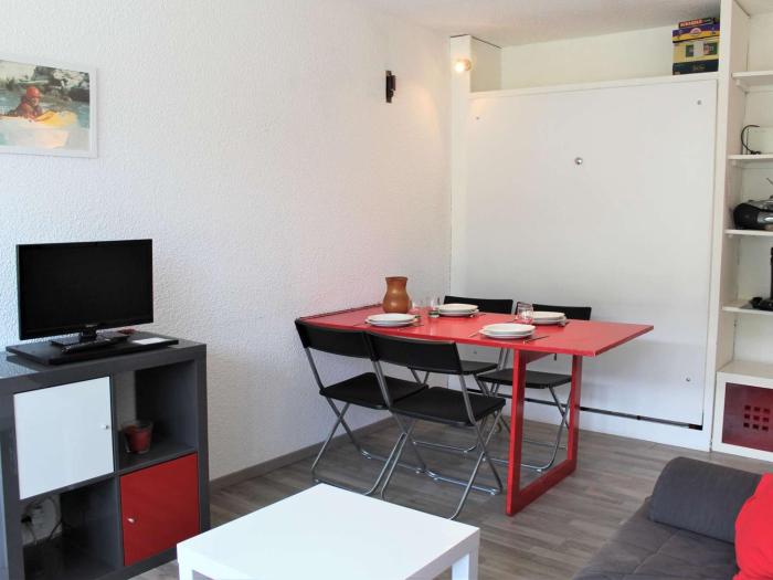 Appartement idéal pour 4 à Vars, proche pistes et commerces, parking inclus - FR-1-330B-94