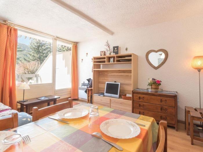 Charmant studio à Chantemerle, terrasse, jardin, parking gratuit, 4 pers, proche Serre-Chevalier - FR-1-330E-53