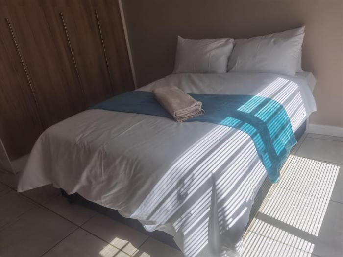 Three Bedroom Apartment At The Blyde