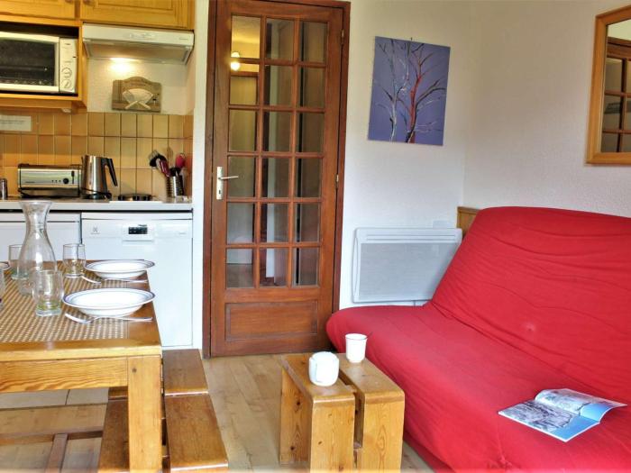 Appartement cosy 2 pièces avec balcon et accès piscine à Risoul - FR-1-330-164