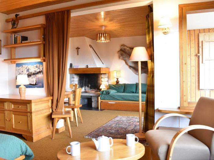 Studio Divisible 4 Pers. Près Pistes et Commerces à Méribel - FR-1-180-72