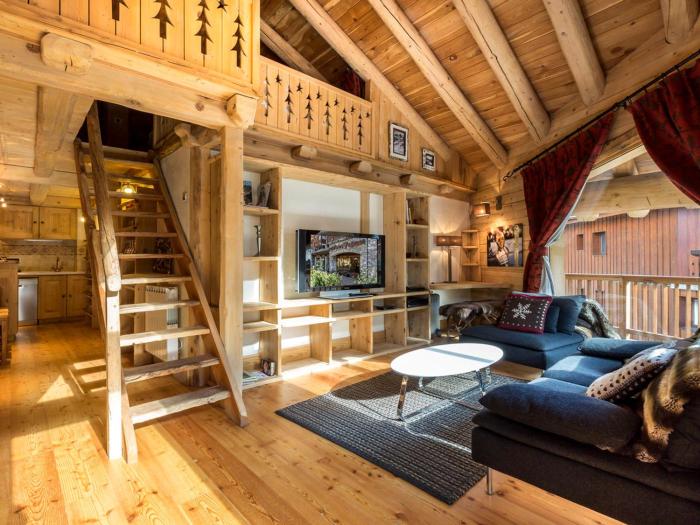 Appartement de Charme avec Cheminée et Grande Mezzanine à Val-dIsère - FR-1-694-189