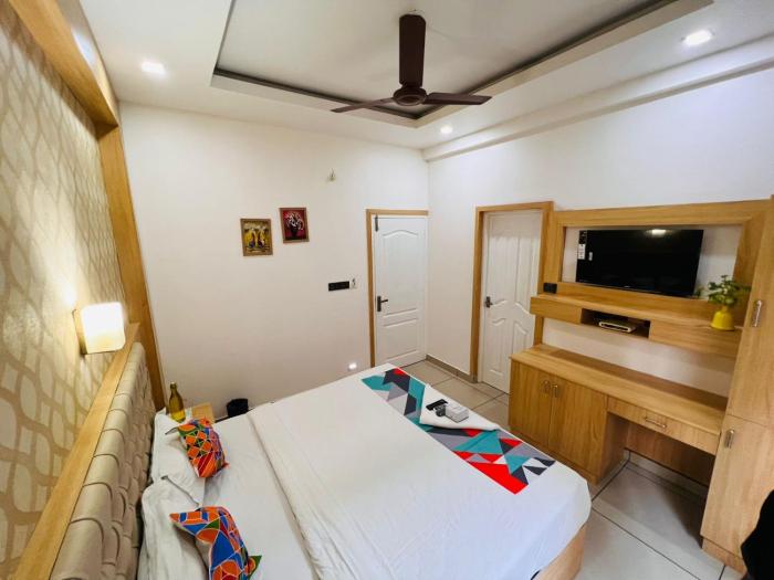 Hotel Reegate Inn Near South Railway Station