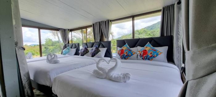 เขาเจ้าขา2 บ้านดอกไม้