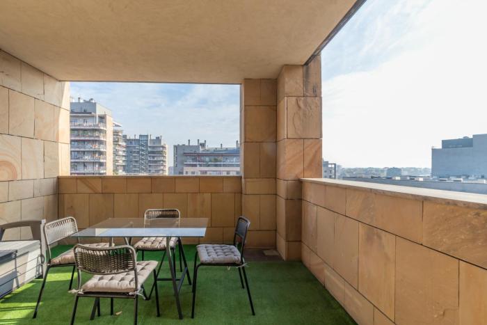 Splendida terrazza su Arcimboldi - Milano Bicocca