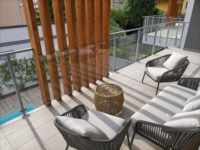 Lake Dream Apartment with Pool in Bardolino