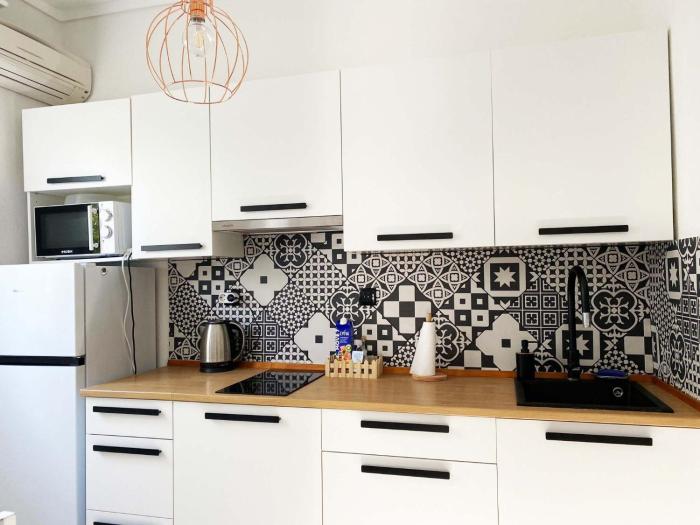 Cozy Apartment in Skala Fourkas,2 BR, 100mBeach