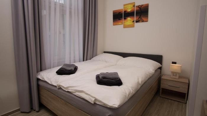 Apartment CONTINENTS nearby Main Train and Bus Station