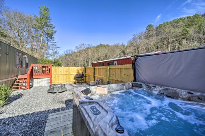 Bring a Pet: Smoky Mtn Vacation Rental w Yard!