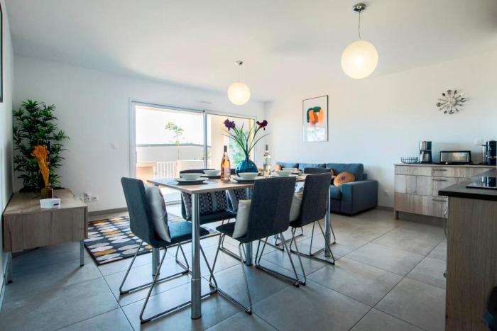 Blue Pearl A008 By Avecoeur