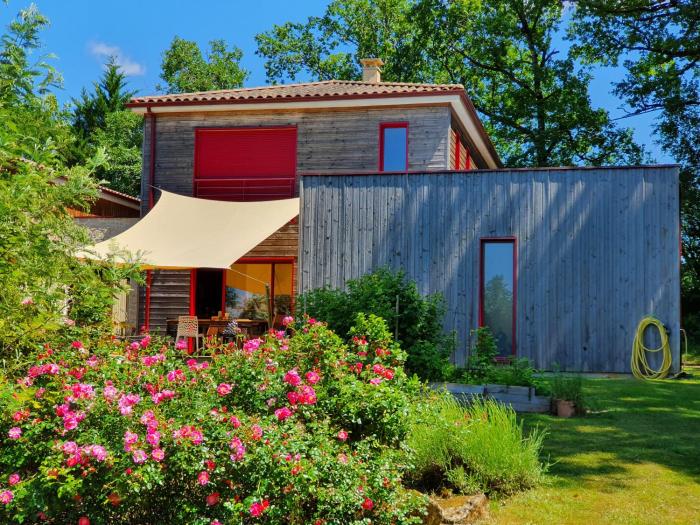 Le Clos dÔ Maison de standing Le Milan avec sa piscine chauffée proche de Sarlat