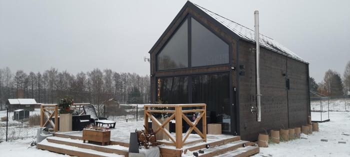 Domek Mazurski całoroczny nad jeziorem z Jacuzzi SPA