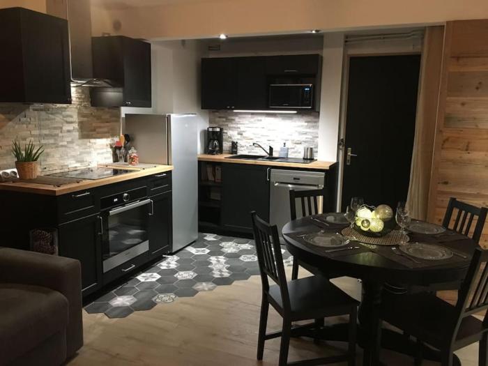 Station Les Deux Alpes, le Refuge du Diable, front de neige, 46 personnes