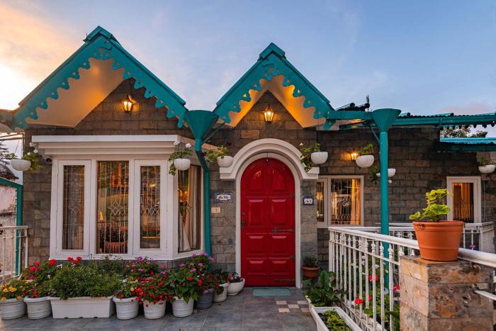 StayVista at Aloe Villa with Comp Breakfast, Indoor & Outdoor Games