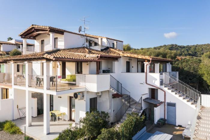 Pasquale Home Holiday